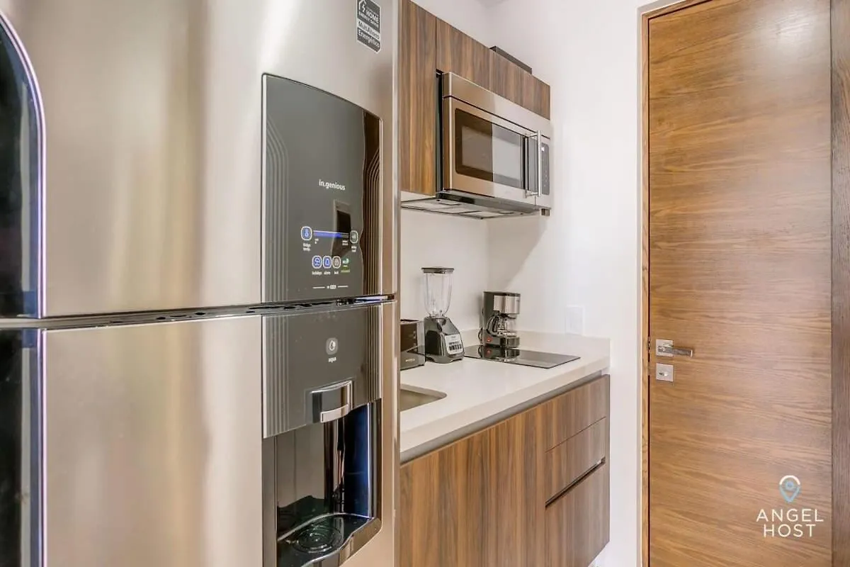 New! Adorable Midtown Studio, Pool, Wifi, Smart Tv Playa del Carmen Appartamento